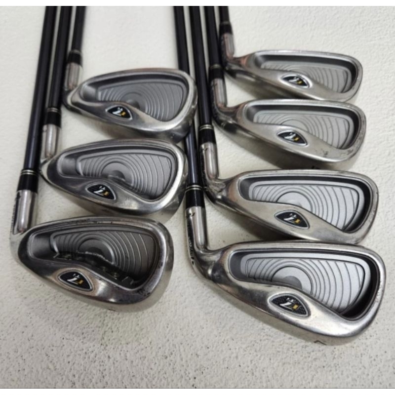 Taylormade R7 Ti Iron Set