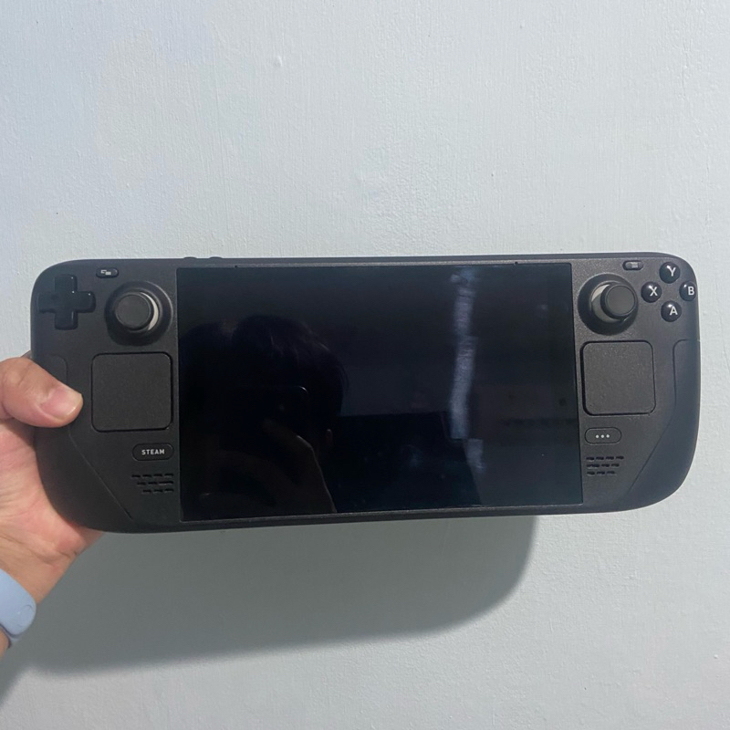 Steam Deck LCD Second Bekas 512 GB + Converter HDMI dan USB