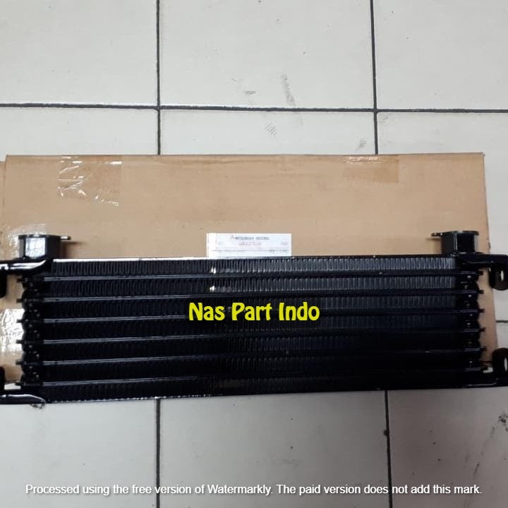 Oil Cooler L300  Rumah Pendingin Oli L300 / L 300 Diesel Tahun 2000 Up ASLI Mitsubishi