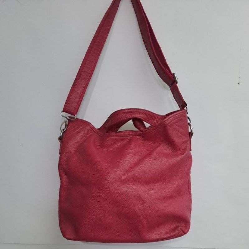 Preloved Slingbag | Tas Selempang Wanita warna  Pink