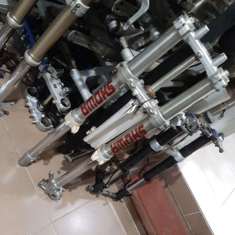 usd shock depan upside down Yamaha YZ 125 250 as 46 mm kayaba