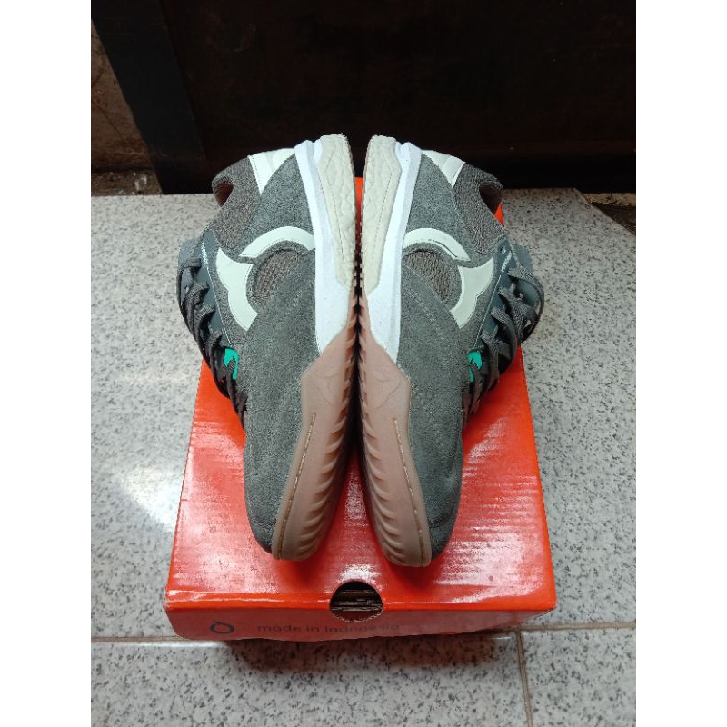 SEPATU FUTSAL ORTUS JOGOSALA AVALANCHE PRO SIZE 39