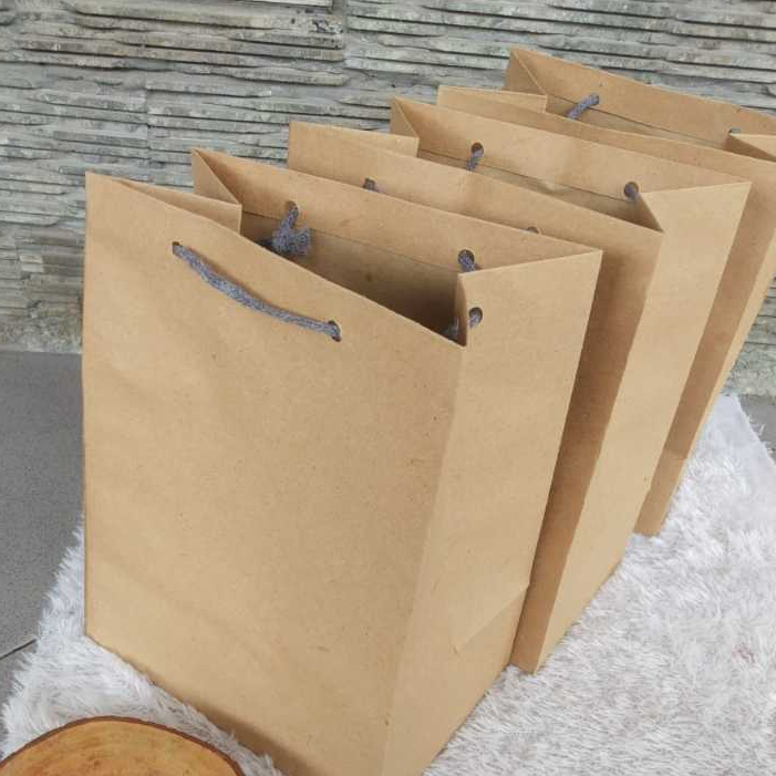 

1 lusin (12 pcs) paper bag kertas/tas songgong uk (18x12x25) cm
