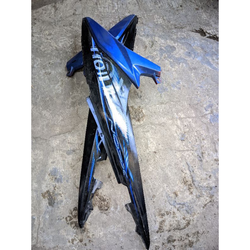 body samping kanan kiri Yamaha Xeon karbu pnp Xeon rc original copotan