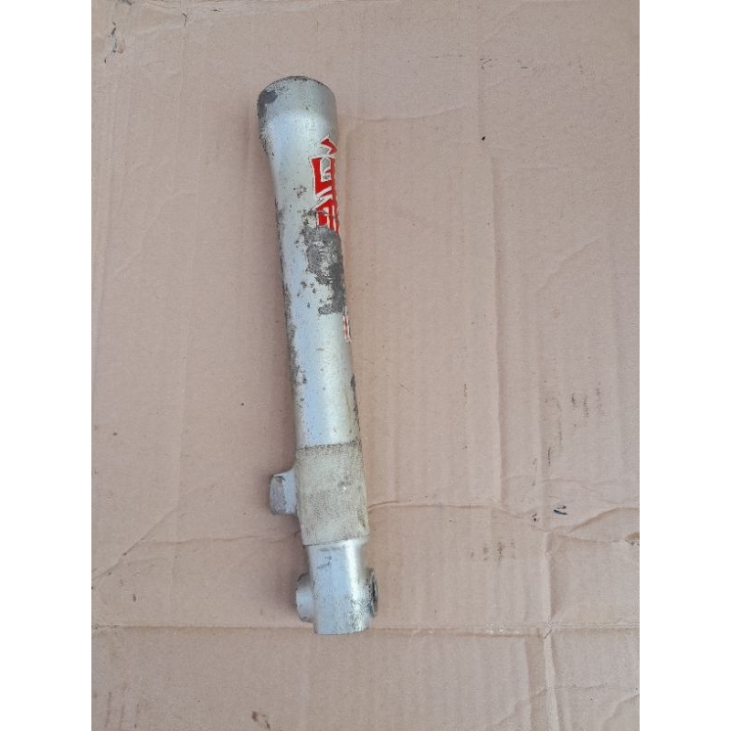 Bottom tabung shock sekok depan kiri Suzuki tornado GX GS shogun kebo original