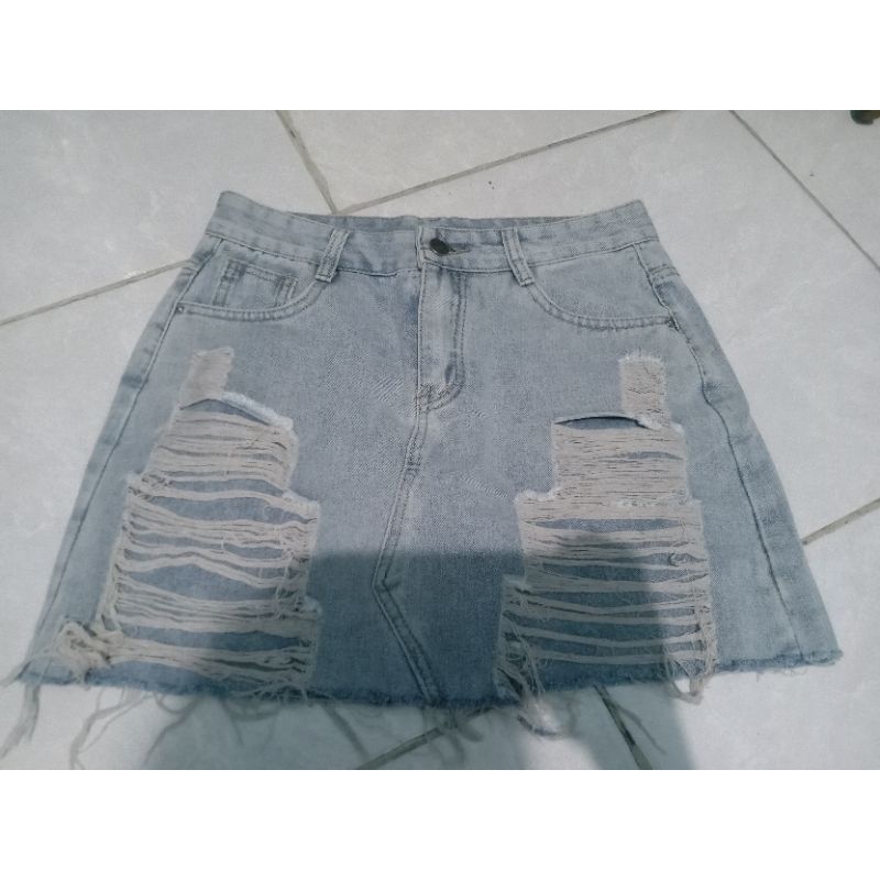 jeans rok mini sobek