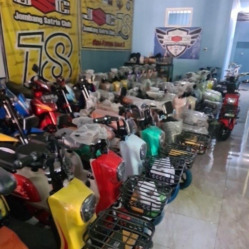 Sepeda Listrik Prostreet (All variant)