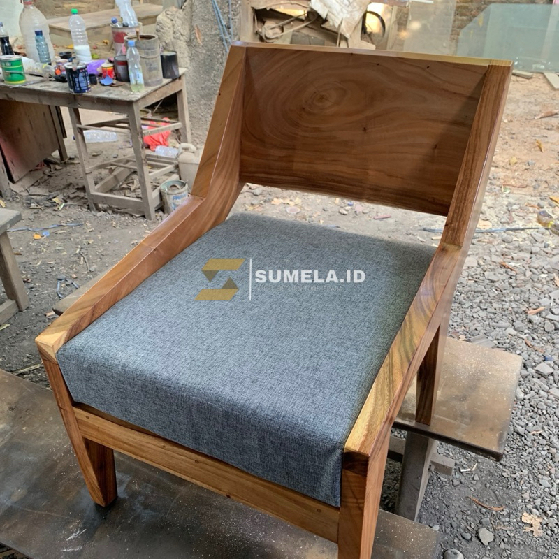 KURSI TERAS SANTAI - KURSI TERAS MINIMALIS