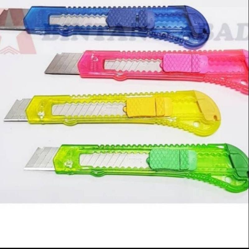 

(ISI 12PCS) CUTTER RENCENG BESAR BENING TRANSPARAN/ PISAU CUTTER RENCENG ANTI KARAT