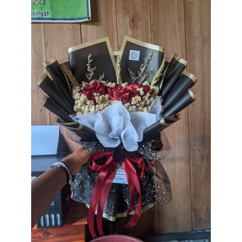 BOUQUET BUNGA KERING EDELWISH+BUNGA PITA SATIN+TILE