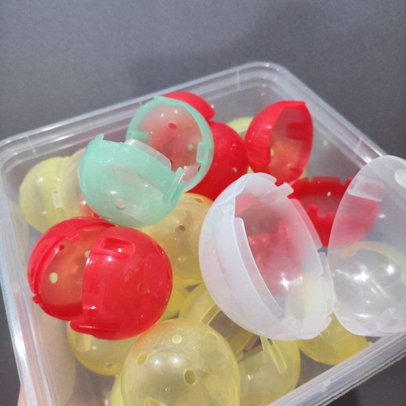 Bola Gacha Gachapon Gashapon Bandai kosong