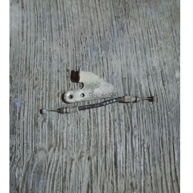 Plat dudukan kunci jok belakang mio sporty smile mio soul copotan