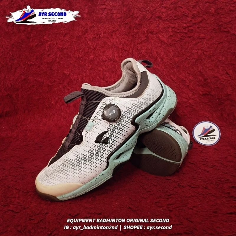 Sepatu Badminton VITRO BOA Original Second