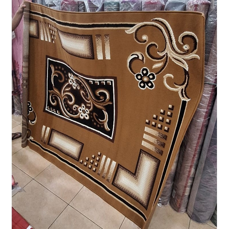 Karpet Moderno 190x260/Karpet Permadani Moderno Ukuran 190x260