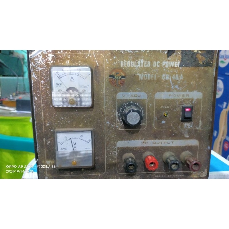 DC POWER SUPPLY 30  A