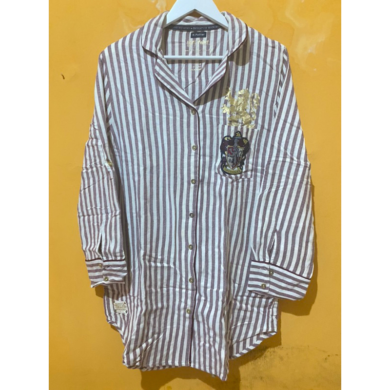 kemeja blouse gryffindor