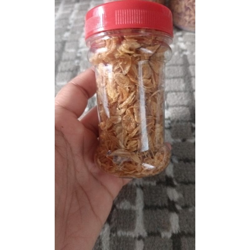 

bawangmerahjawa. digoreng tanpa campuran tepung. rasanya gurih renyah garing pokoknya kres