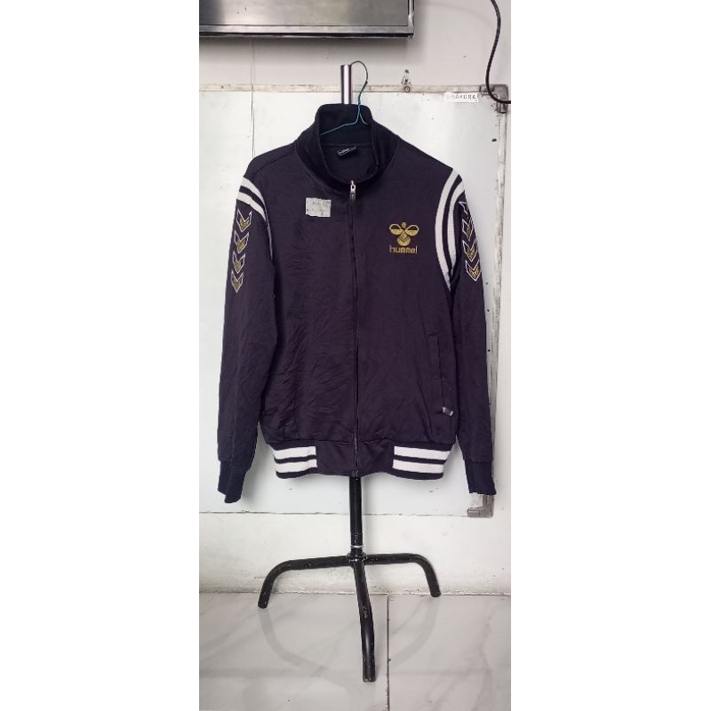 Jaket second brand Hummel size M - L