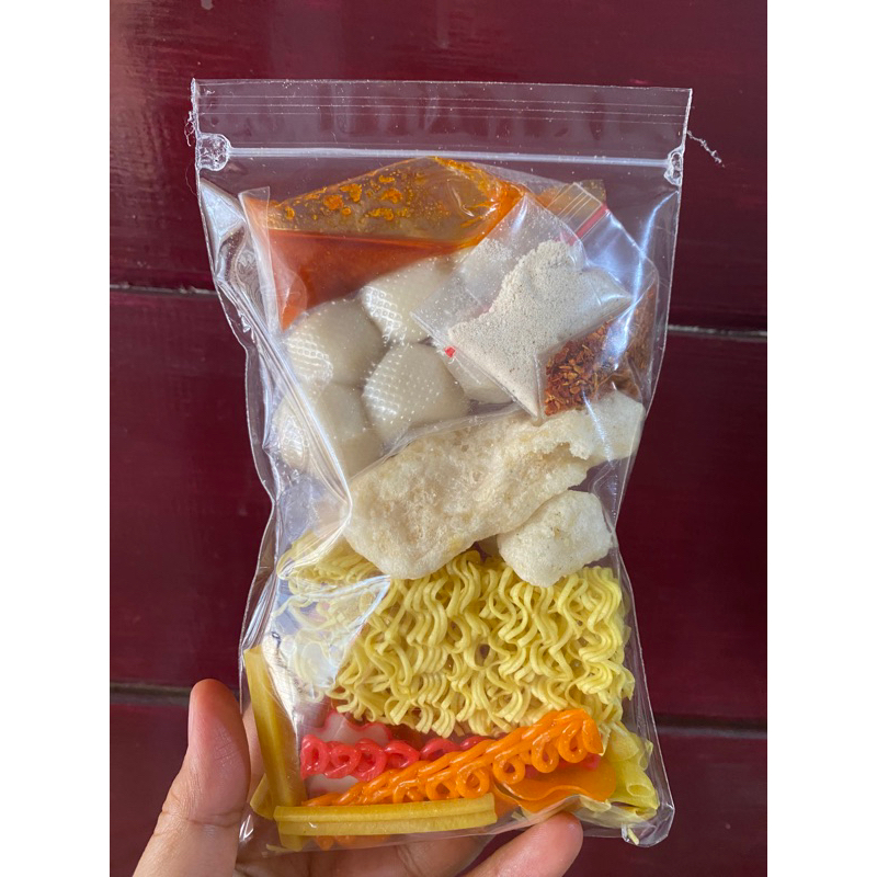 

SEBLAK BASO ACI DENGAN KALDU KUAH PEDAS MANTAP