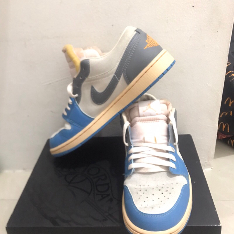 Nike AJ 1 Low SE Tokyo Vintage
