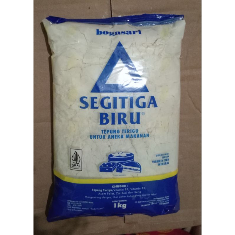

SEGITIGA BIRU Tepung Terigu Kemasan 1 KG