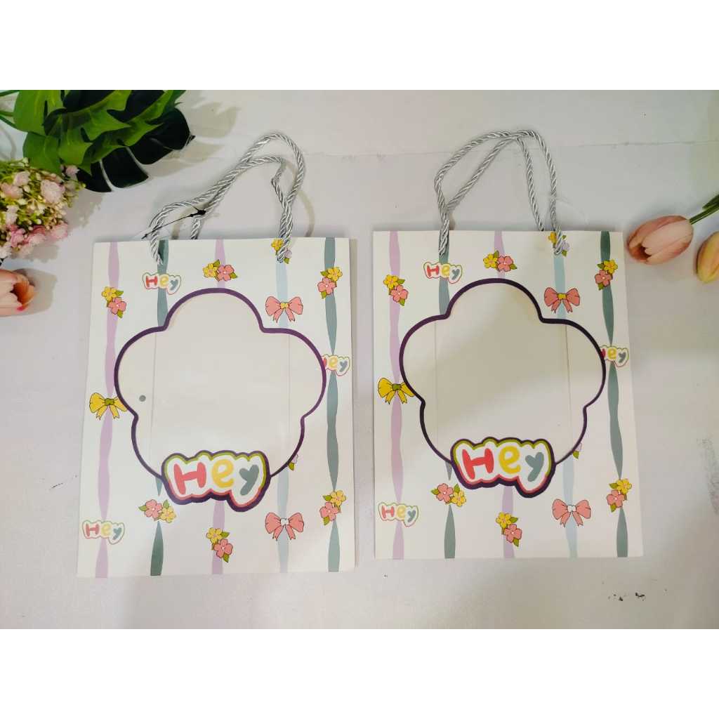 

Paper Bag Transparant -Kantong Tas Ulang Tahun - Goodie Bag/Paperbag Mika MTF -2546