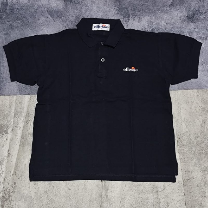 Baju kaos kerah pria Ellesse hitam