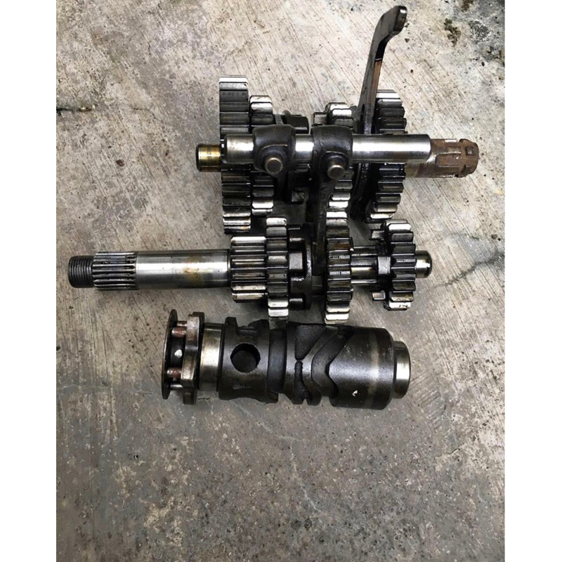 GEARBOX GARDAN RASIO TRANMISI HONDA SUPRA X 125 KARBU KHARISMA 125 ORIGINAL COPOTAN