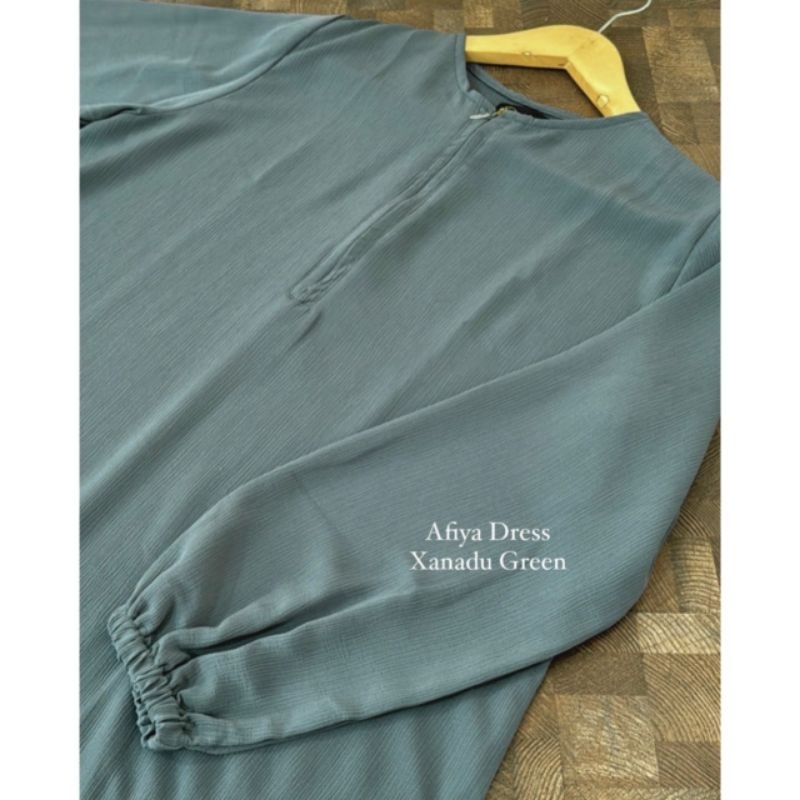 Afiya Crinkle dress by Griya Musafa