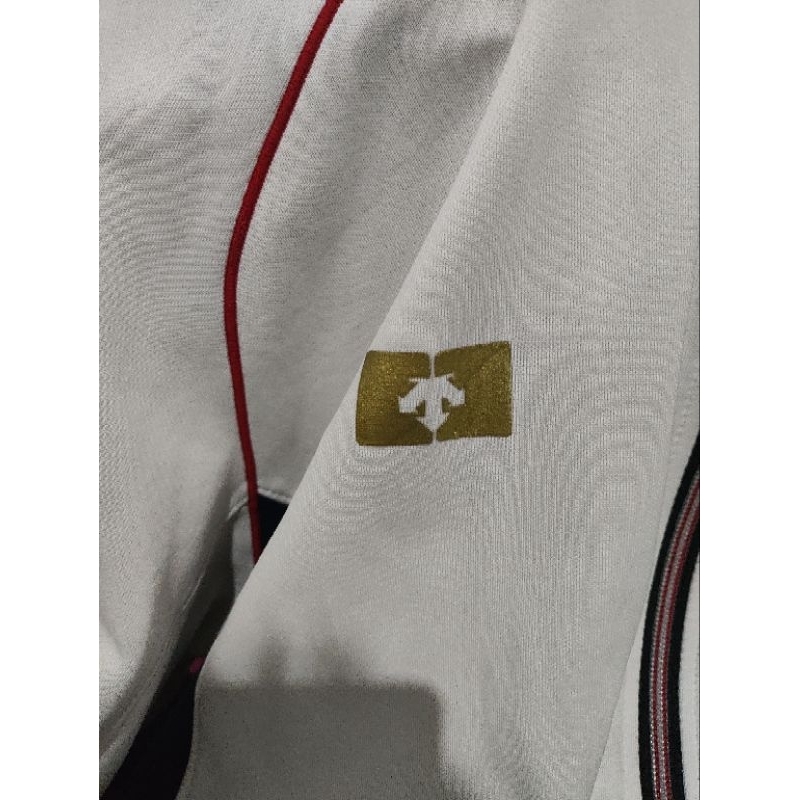 JAKET DESCENTE THRIFT MURAH