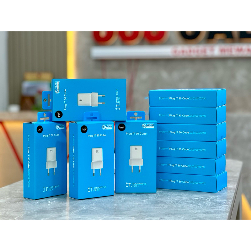 Charger Plug iT 30watt original - Bergaransi resmi indonesia 2 tahun