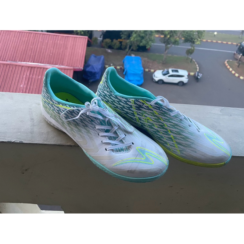 specs lightspeed 4 runtuboy