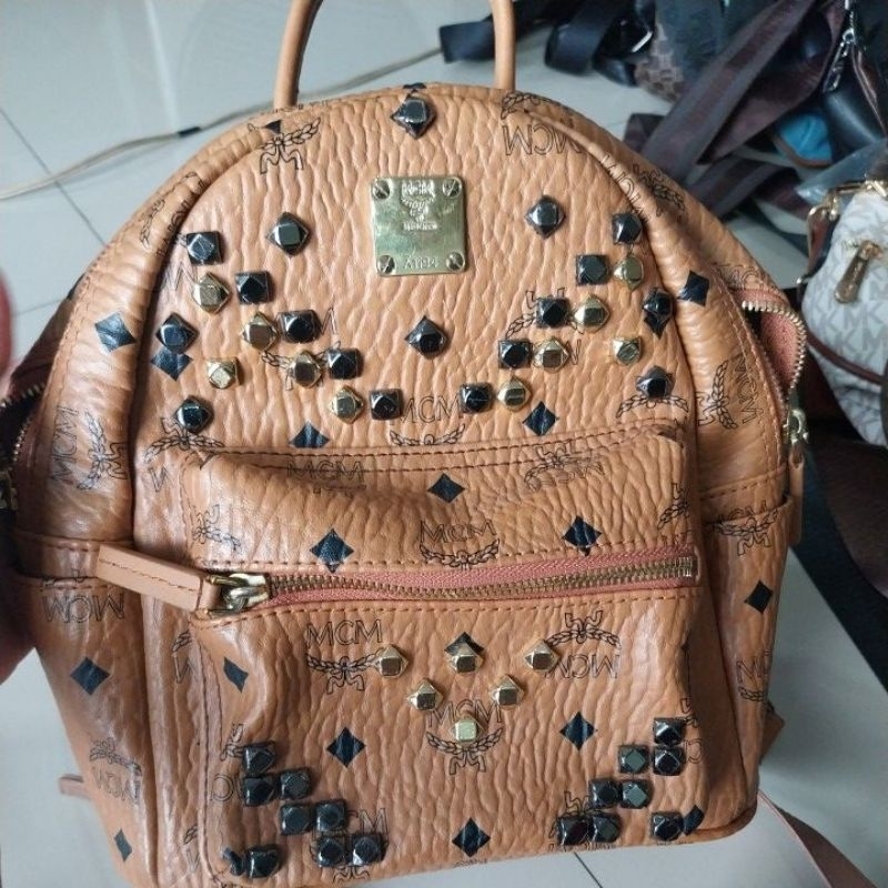 MCM Tas Ransel size Medium