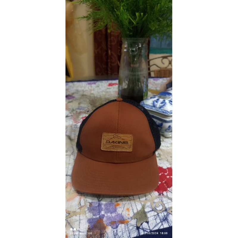 TOPI TRUCKER HAT DAKINE