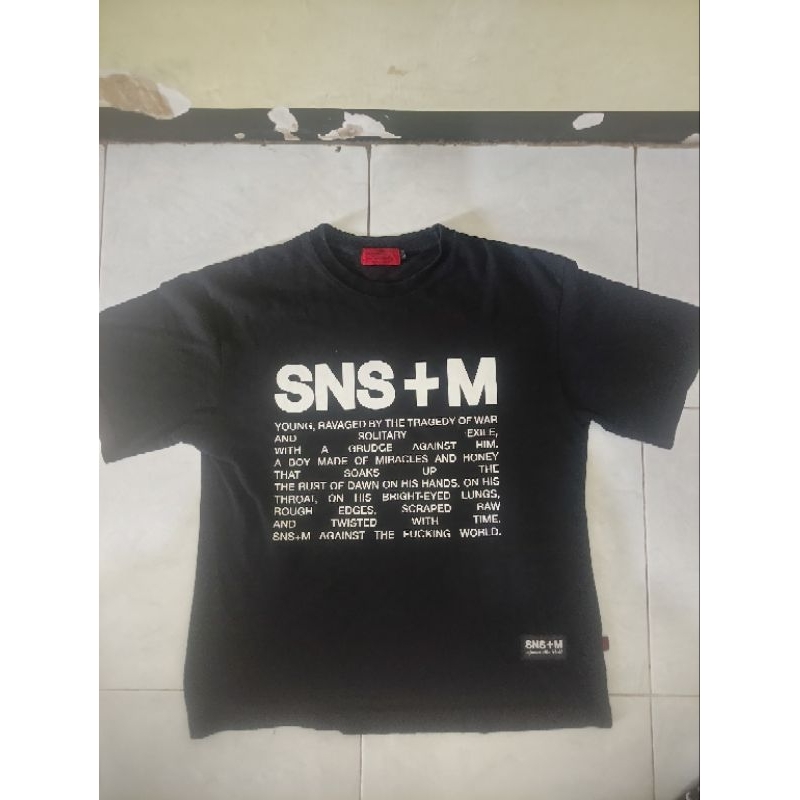 t-shirt snsb x miracle