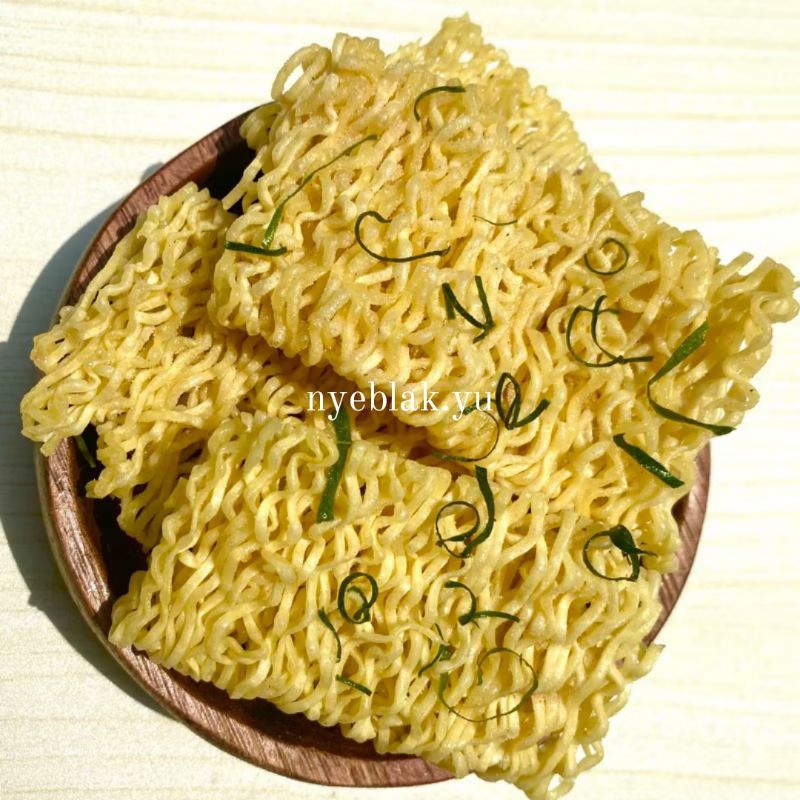 

Mie Kremes/ mie viral pedas daun jeruk 1KG