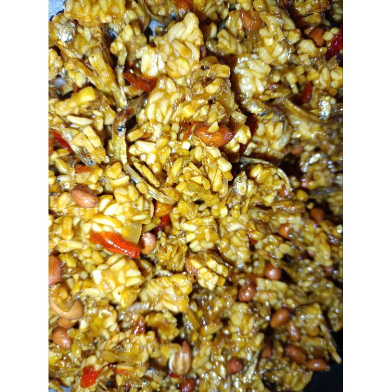 

kering tempe (orek tempe )mix teri kacang pedas