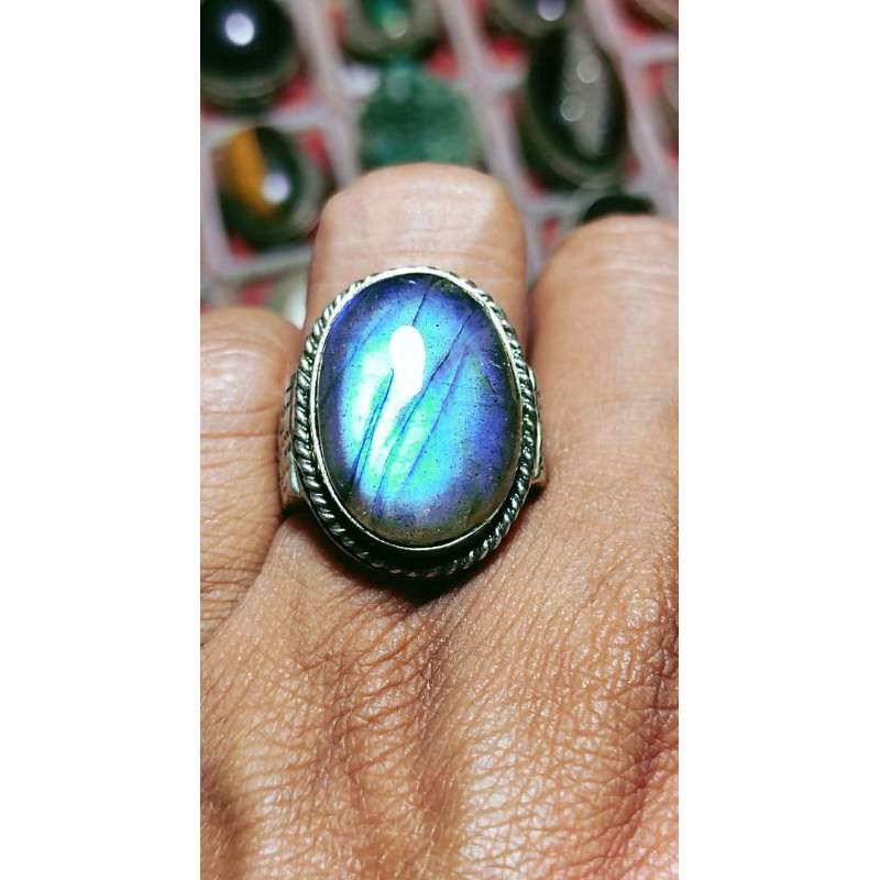 Natural batu labrador blue