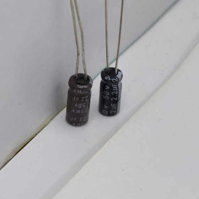 ELCO 2.2uf 50v / ELKO 2.2uf 50v