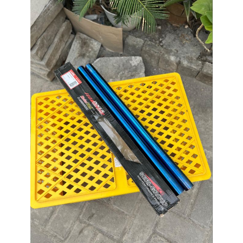 as skok depan 33 inner blue tube ninja vixion scorpio/ as depan skok Inner as 33mm thailand blue PNP