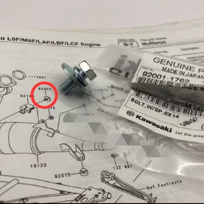 baut breket perut knalpot ninja r ss original