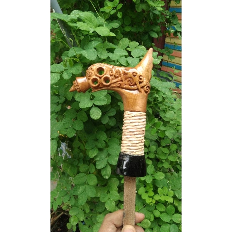 hulu_mandau_motif_kenohong_siap_pakai