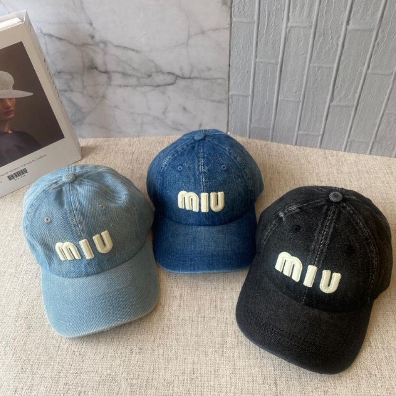 Topi baseball caps Miu Miu New model