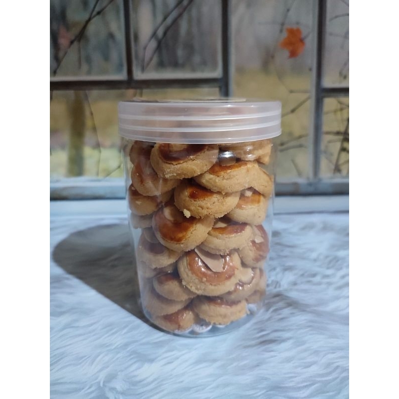 

CHUI KAO SO Mini Almond Cookies Renyah Premium