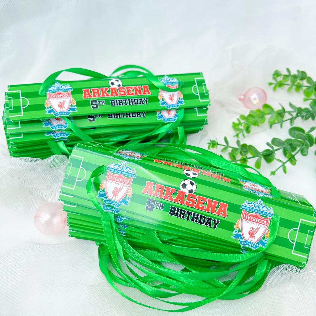 

Club Ball Liverpool Sepak Bola - Label Kantong Snack Goodie Bag Birthday / Kantong Souvenir Hampers Ulang Tahun