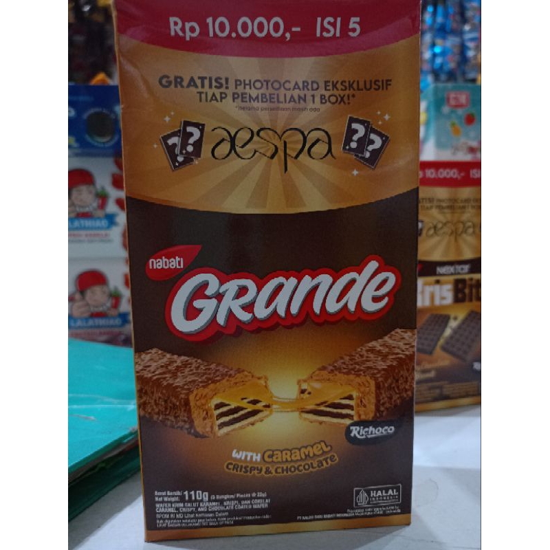 

NABATI GRANDE WAFER KARAMEL CRISPY COKLAT 1BOX ISI 5 PCS