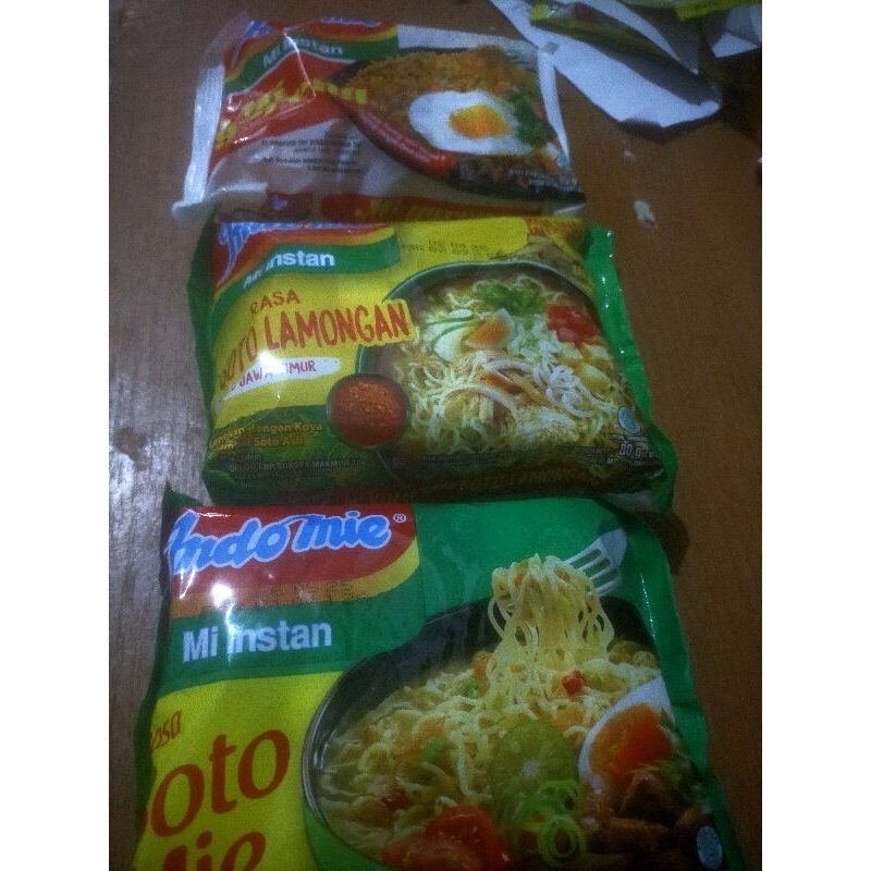 

Indomie goreng/Indomie soto mi/indomi soto Lamongan/ indomi jumbo/indomi ayam bawang