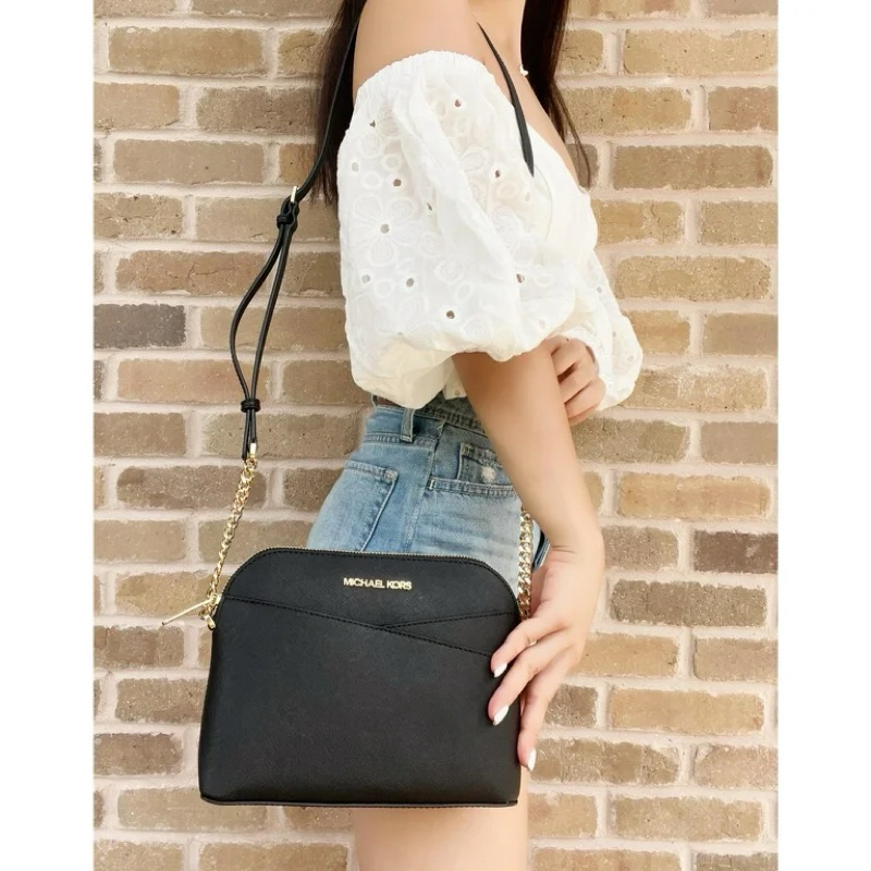 MK dome crossbody black no pricetag