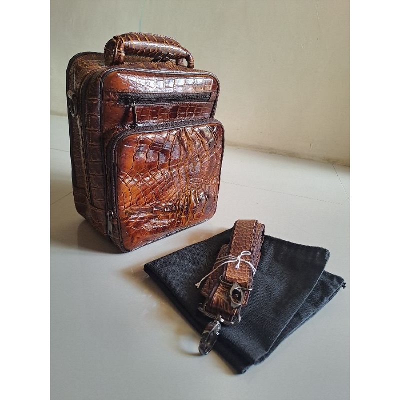 Termurah Tas kulit buaya / tas komando handmade asli dari Papua