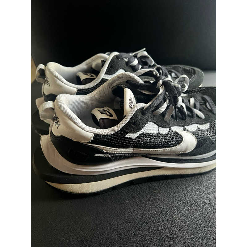 Sacai Vaporwaffle NIKE (ORI), Sepatu Second, Good Condition (95%)